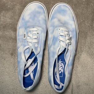 “Vans Off the Wall” in style “Authentic”